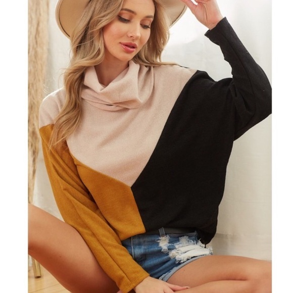 Color Block Dolman Sweater - Picture 3 of 8